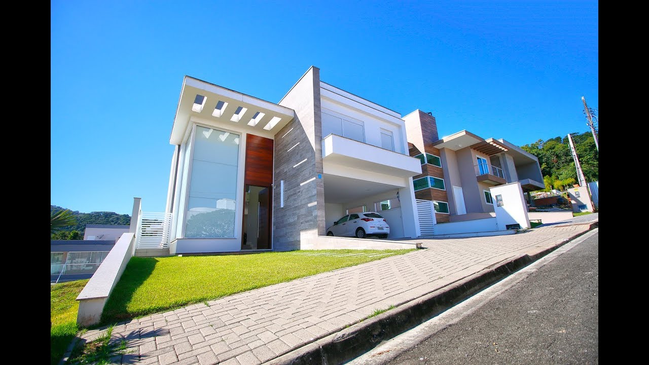 Casas 4 quartos à venda em Blumenau