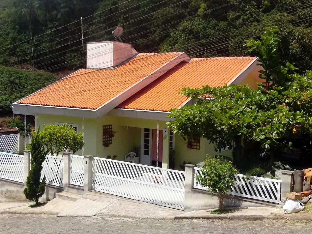 Casa à Venda em Dom Joaquim - Brusque - Santa Catarina - Casa à venda em Brusque