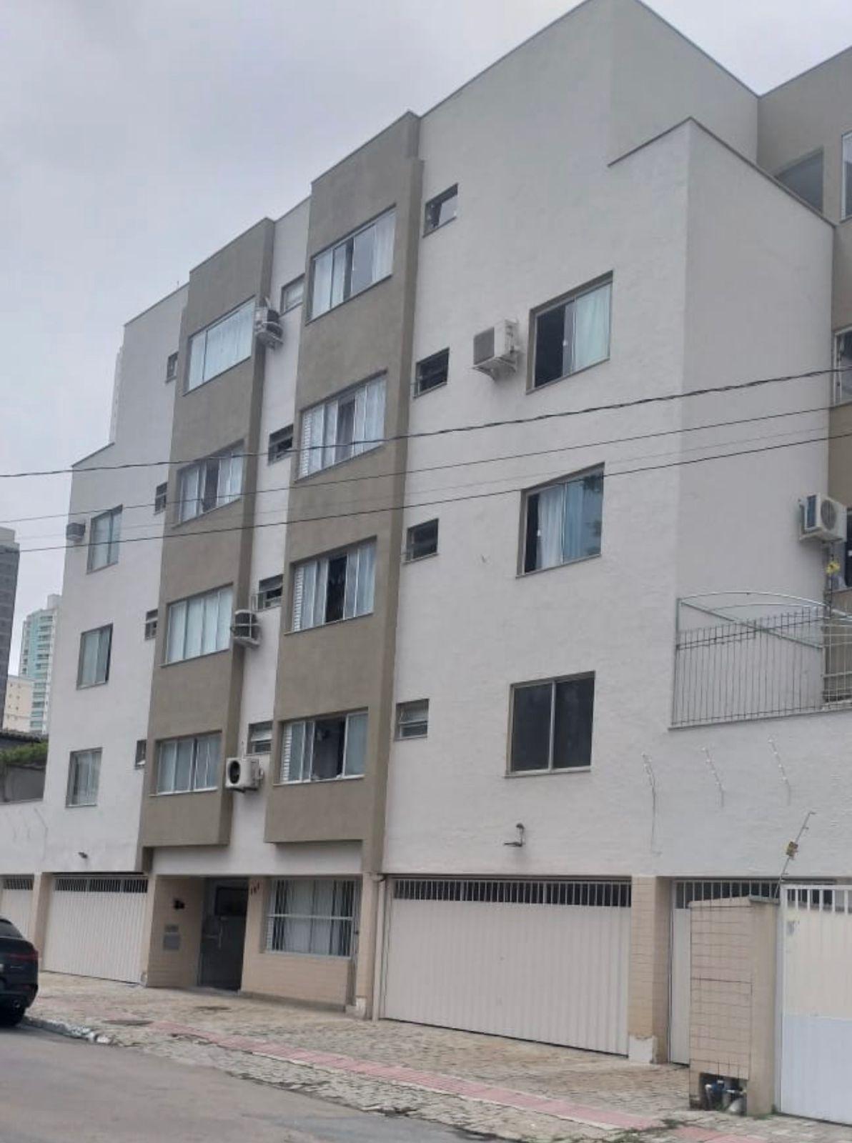 Apartamento à Venda Próximo ao Mar em Nações - Balneário Camboriú - Santa Catarina