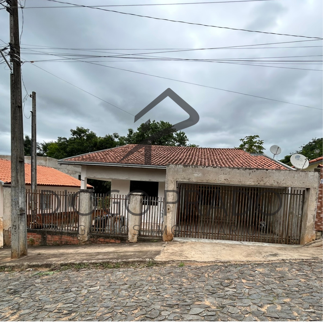 Casa à Venda em Centro - Tomazina - Paraná